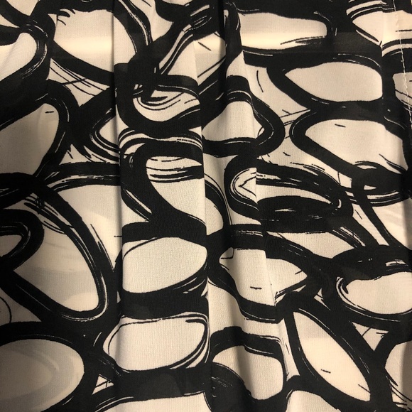 Mexx Black & White Halter Top - Picture 4 of 5